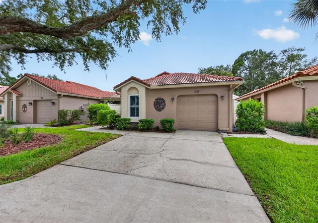 27th image of 495 St Tropez Cir Ne, St Petersburg, FL 33703 | MLS# TB8539909