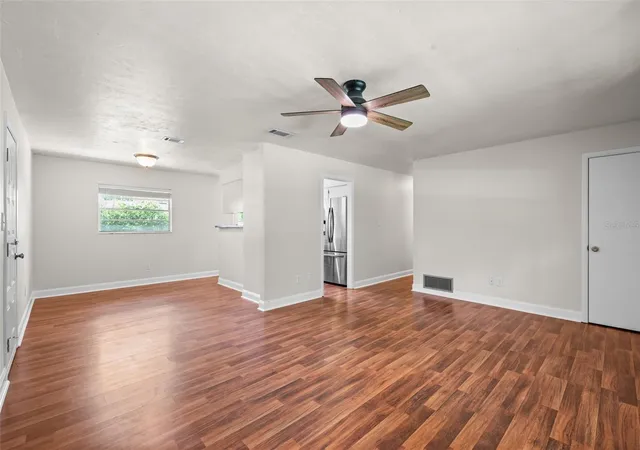 5th image of 2138 Nw 28Th Pl, Gainesville, FL 32605 | MLS# GC542830