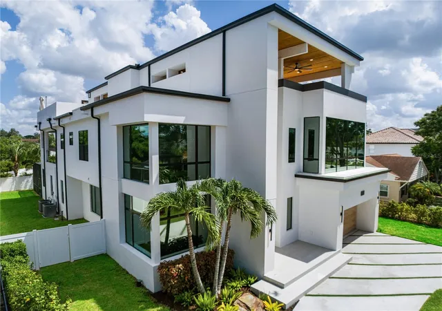 5th image of 4109 W Watrous Ave, Tampa, FL 33629 | MLS# TB8539930