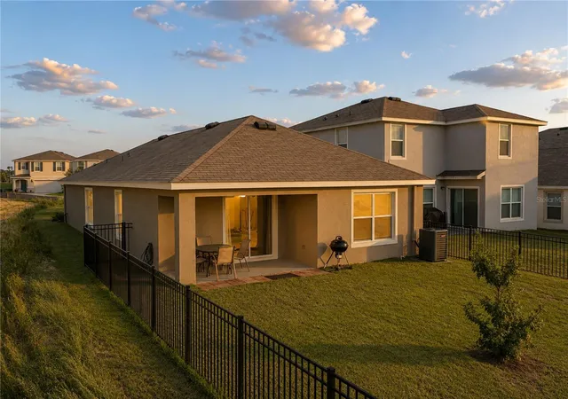 2nd image of 35397 Spruce Knob Ct, Dade City, FL 33525 | MLS# TB8539932