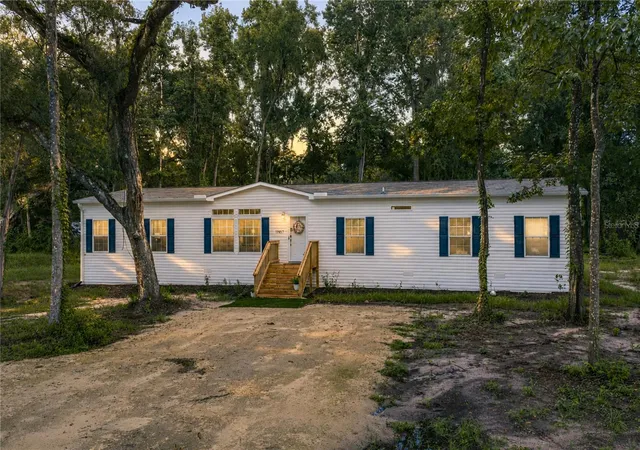 Photo 1 of Manufactured home for sale at 11957 Southwest 35th St, Webster, FL 33597 | MLS# TB8539935 | Listing updated on 2026-10-02