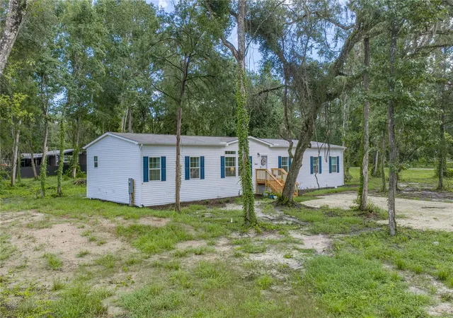Photo 3 of Manufactured home for sale at 11957 Southwest 35th St, Webster, FL 33597 | MLS# TB8539935 | Listing updated on 2026-10-02