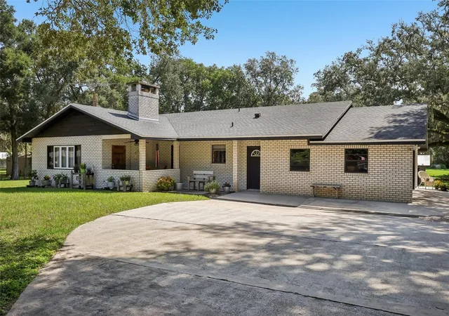 1st image of 209 Jasper St, Bushnell, FL 33513 | MLS# G5116602