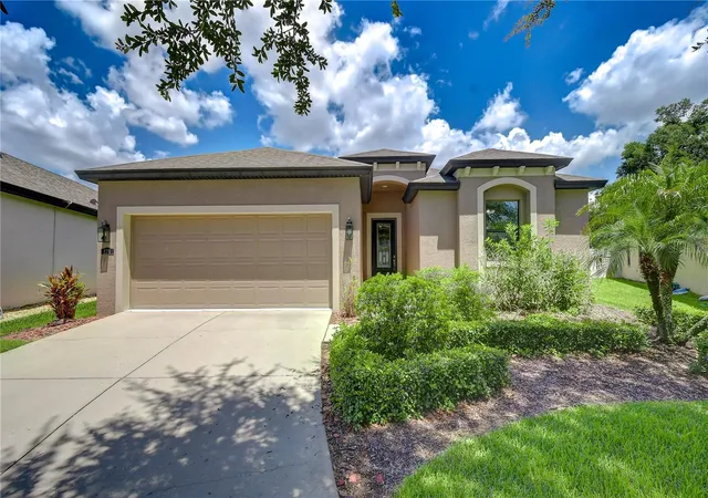 Photo 1 of Single family home for sale at 826 Vino Verde Cir, Brandon, FL 33511 | MLS# TB8539941 | Listing updated on 2026-10-20