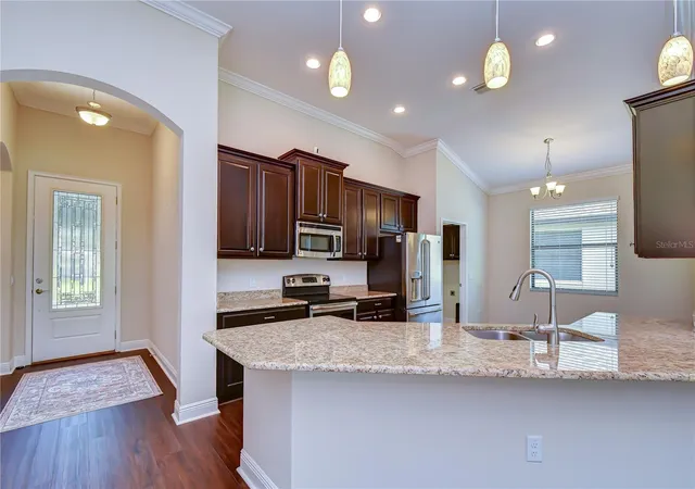 Photo 3 of Single family home for sale at 826 Vino Verde Cir, Brandon, FL 33511 | MLS# TB8539941 | Listing updated on 2026-10-20