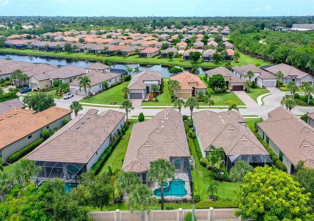 3rd image of 8716 Amaretto Ave, Sarasota, FL 34238 | MLS# A4703320