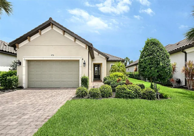 4th image of 8716 Amaretto Ave, Sarasota, FL 34238 | MLS# A4703320