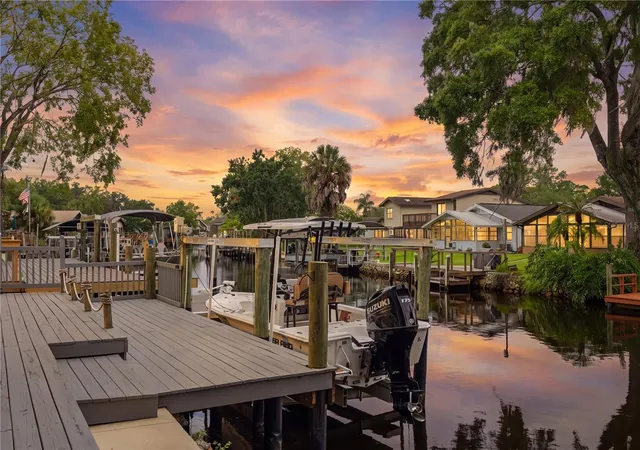 3rd image of 5158 S Riverview Cir, Homosassa, FL 34448 | MLS# TB8539961