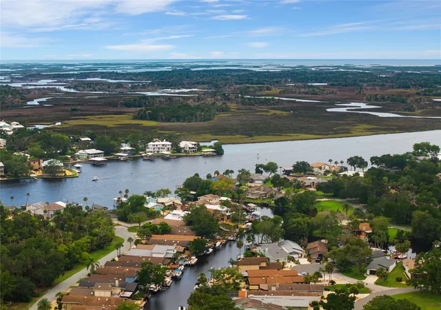 Photo 1 of Single family home for sale at 5158 S Riverview Cir, Homosassa, FL 34448 | MLS# TB8539961 | Listing updated on 2026-09-06