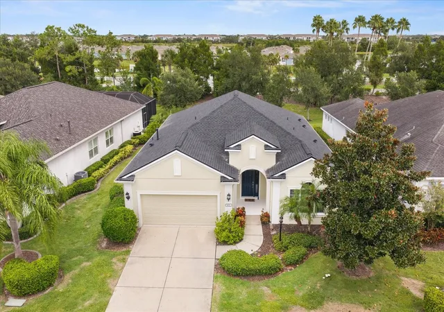 Photo 2 of Sale Pending at 4672 Claremont Park, Bradenton, FL 34211 | MLS# A4703326 | Listing updated on 2026-09-21