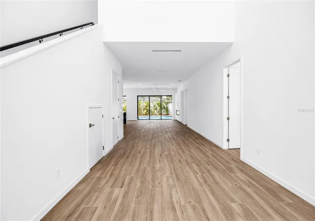 Photo 3 of Single family home for sale at 2345 Temple St, Sarasota, FL 34239 | MLS# A4703329 | Listing updated on 2026-09-15