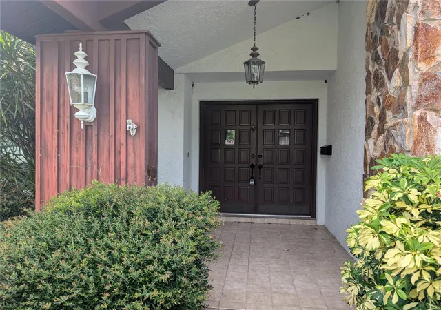 3rd image of 7006 120Th St, Seminole, FL 33772 | MLS# TB8539981