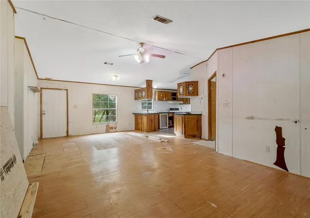 4th image of 11620 E Bay Rd, Gibsonton, FL 33534 | MLS# TB8539988