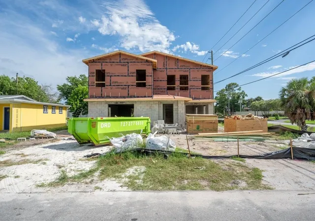 4th image of 6760 Hibiscus Ave S, South Pasadena, FL 33707 | MLS# TB8539995