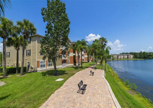 Photo 3 of Sale Pending at 1939 Summer Clb Dr #111, Oviedo, FL 32765 | MLS# O6434574 | Listing updated on 2026-09-01
