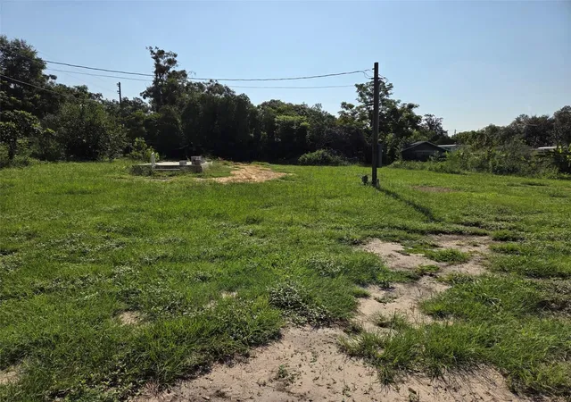 6th image of 36830 Eden St, Zephyrhills, FL 33541 | MLS# TB8540004