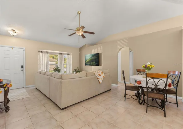 Photo 3 of Single family home for sale at 374 Colonade Ct, Kissimmee, FL 34758 | MLS# O6434590 | Listing updated on 2026-08-30
