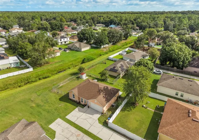 Photo 36 of Single family home for sale at 374 Colonade Ct, Kissimmee, FL 34758 | MLS# O6434590 | Listing updated on 2026-08-30