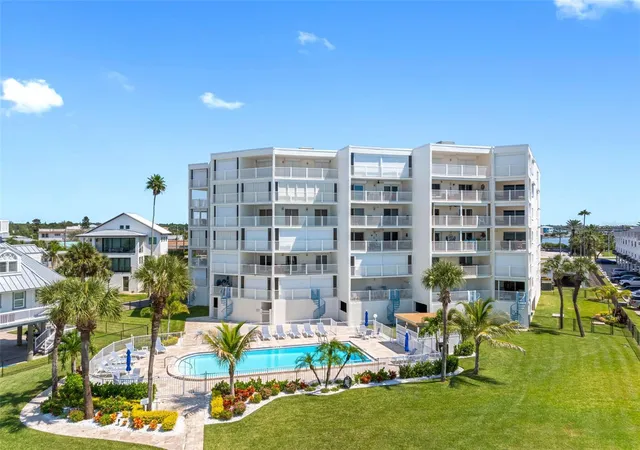 2nd image of 17980 Gulf Blvd #401, Redington Shores, FL 33708 | MLS# TB8540034