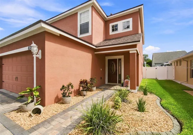 Photo 5 of Single family home for sale at 8325 Night Owl Ct, New Port Richey, FL 34655 | MLS# TB8540048 | Listing updated on 2026-08-21