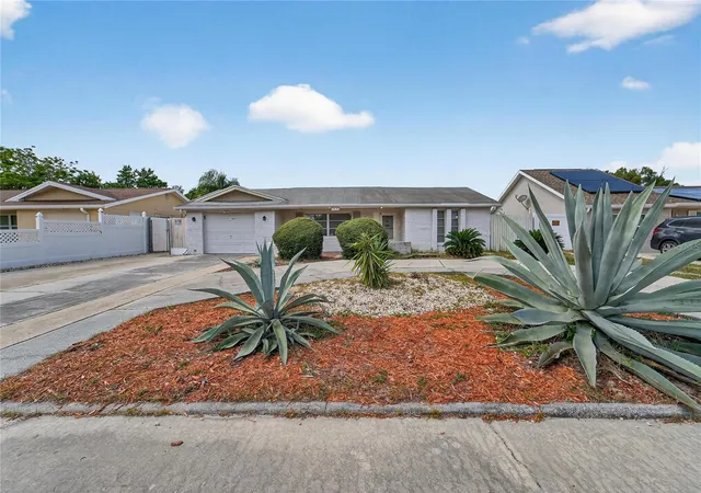Photo 1 of Single family home for sale at 10841 Piccadilly Rd, Port Richey, FL 34668 | MLS# TB8540052 | Listing updated on 2026-10-01