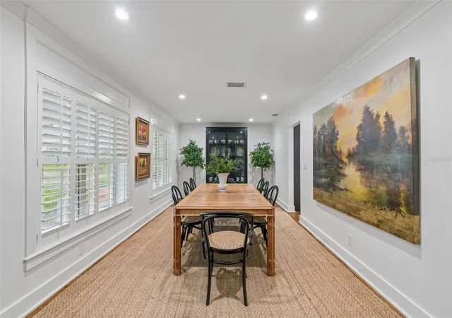 2nd image of 2807 W Fountain Blvd, Tampa, FL 33609 | MLS# TB8540055