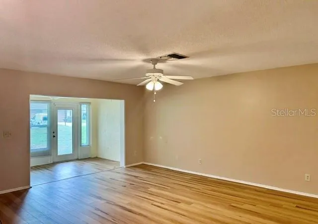 5th image of 2506 Oakleaf Ln #25B, Clearwater, FL 33763 | MLS# TB8540058