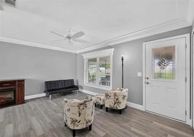 Photo 4 of Single family home for sale at 1233 Padgett Cir, Lady Lake, FL 32159 | MLS# G5116612 | Listing updated on 2026-10-08