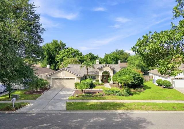 2nd image of 16804 Sheffield Park Dr, Lutz, FL 33549 | MLS# TB8540081