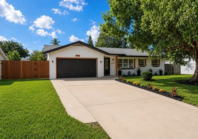 Photo 2 of Single family home for sale at 3101 Flowertree Rd, Belle Isle, FL 32812 | MLS# S5155867 | Listing updated on 2026-09-15