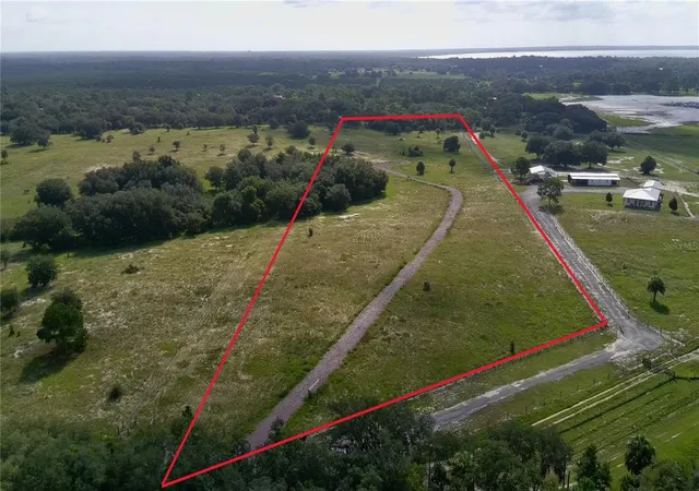 11th image of 4557 Glen Saint Mary Rd, Lake Wales, FL 33898 | MLS# P4939631