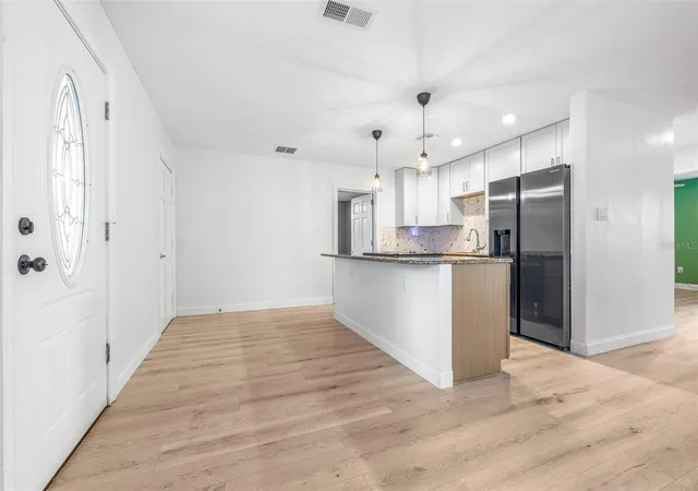 4th image of 729 88Th Ave N, St Petersburg, FL 33702 | MLS# TB8540095
