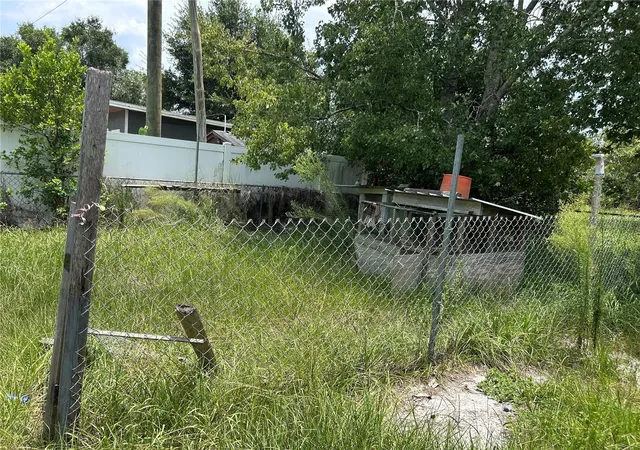 2nd image of 3119 3rd St, Davenport, FL 33837 | MLS# G5116618