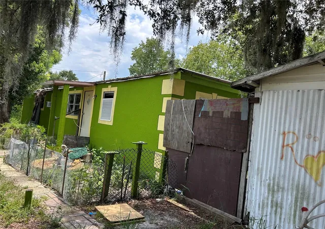 3rd image of 3119 3rd St, Davenport, FL 33837 | MLS# G5116618