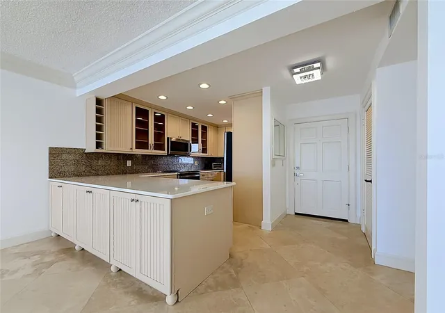 3rd image of 4950 Gulf Blvd, St. Petersburg, FL 33706