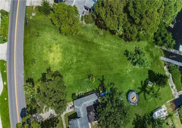 Photo 3 of Land for sale at Riverside Dr, Tarpon Springs, FL 34689 | MLS# TB8540123 | Listing updated on 2026-09-06
