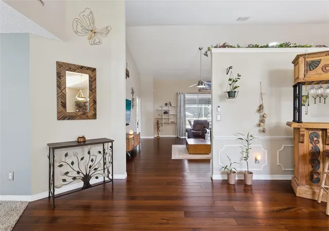 Photo 4 of Single family home for sale at 33440 Lake Bend Cir, Leesburg, FL 34788 | MLS# G5116619 | Listing updated on 2026-10-06