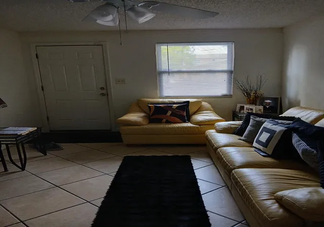 Photo 3 of Multi family home for sale at 905 Beverly Ave, Largo, FL 33770 | MLS# TB8540127 | Listing updated on 2026-10-01