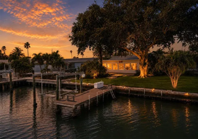3rd image of 541 Lillian Dr, Madeira Beach, FL 33708 | MLS# TB8540140