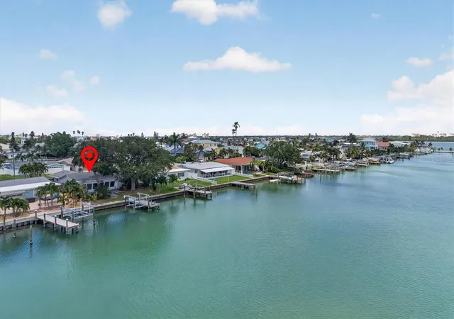 61st image of 541 Lillian Dr, Madeira Beach, FL 33708 | MLS# TB8540140
