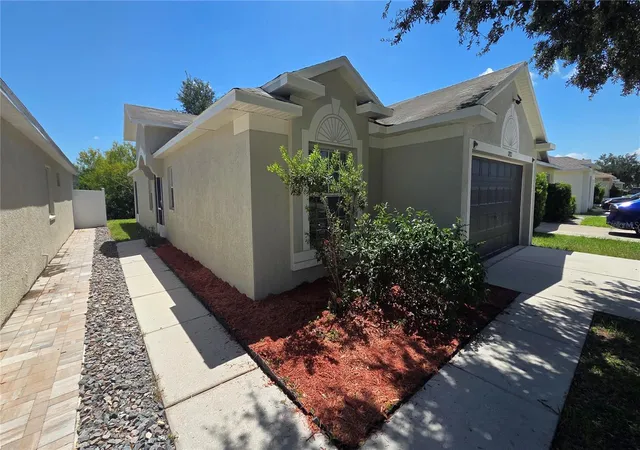 5th image of 12922 Fieldmoor Ct, Riverview, FL 33579 | MLS# TB8540146
