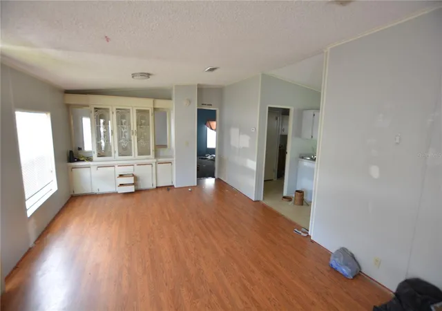 5th image of 5192 75Th St N, St Petersburg, FL 33709 | MLS# L4964395