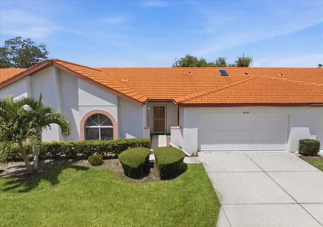 Photo 1 of Single family home for sale at 4112 Vallarta Ct #3041, Sarasota, FL 34233 | MLS# A4703375 | Listing updated on 2026-10-01