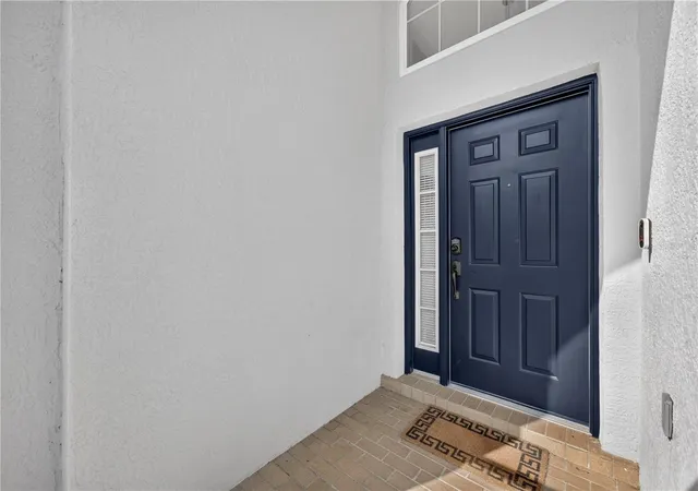 3rd image of 213 Spanish Moss Rd, Davenport, FL 33837 | MLS# O6434679