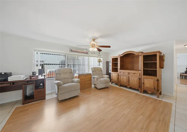2nd image of 1230 Seahorse Ln, Englewood, FL 34224 | MLS# D6148469