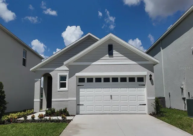 Photo 1 of Single family home for sale at 4411 Lake Fox Dr, Lakeland, FL 33810 | MLS# O6434697 | Listing updated on 2026-10-23