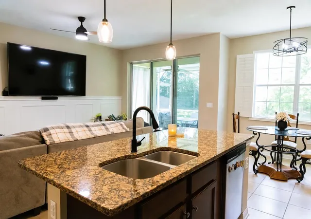 Photo 3 of Townhouse for sale at 2675 River Landing Dr, Sanford, FL 32771 | MLS# O6434699 | Listing updated on 2026-10-08