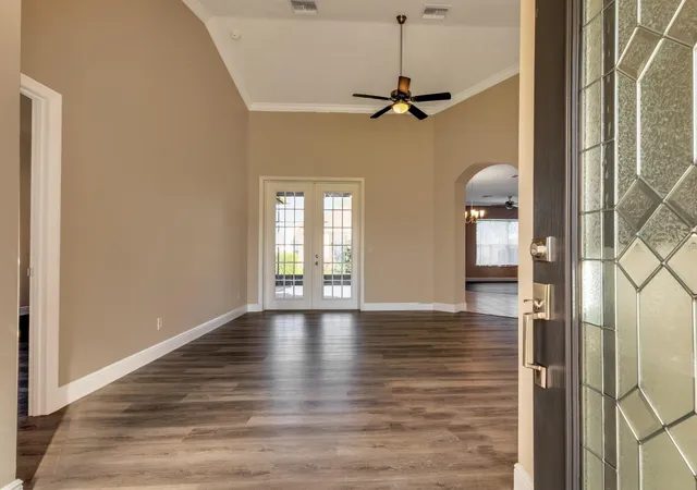 Photo 2 of Single family home for sale at 27303 Gingerbread Pl, Leesburg, FL 34748 | MLS# G5116627 | Listing updated on 2026-09-17