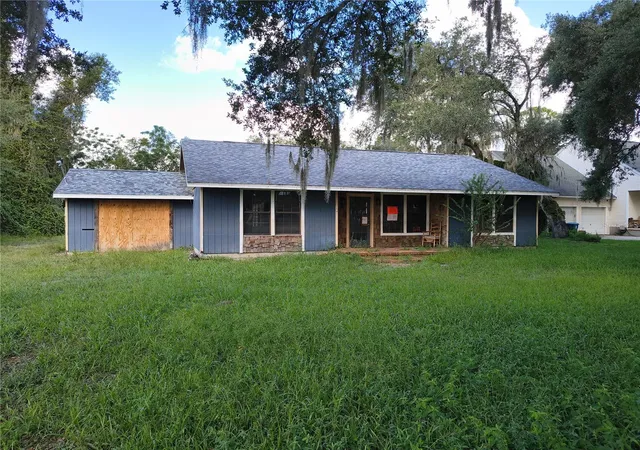 Photo 27 of Single family home for sale at 5125 Lakewood Dr, Dade City, FL 33523 | MLS# TB8540171 | Listing updated on 2026-09-01