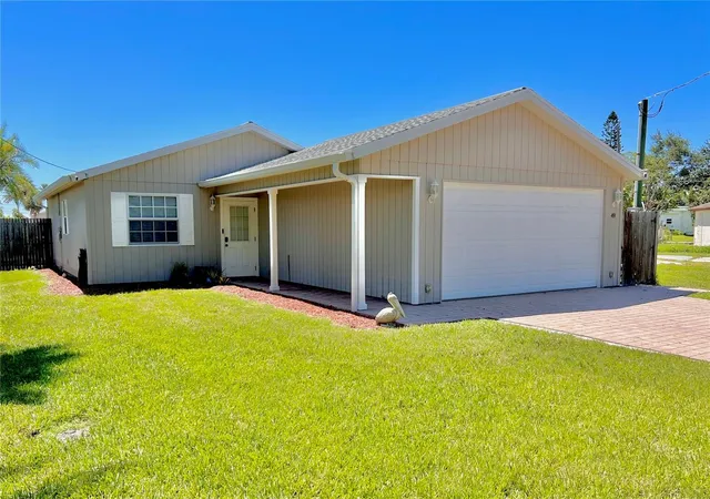 Photo 1 of Single family home for sale at 47 49 Hatchett Crk Rd, Venice, FL 34285 | MLS# O6434702 | Listing updated on 2026-09-04